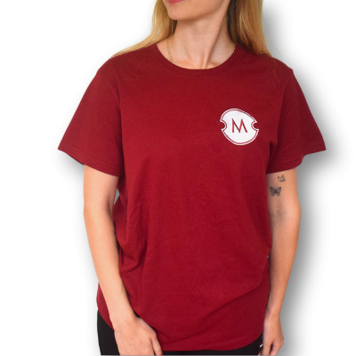 Camiseta roja Coffee World – Merchandising oficial para amantes del café